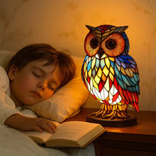 Afbeelding in Gallery-weergave laden, LichtUil - handgemaakte lamp die harten laat stralen