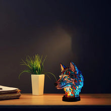 Afbeelding in Gallery-weergave laden, LichtWolf - handgemaakte lamp die harten laat stralen