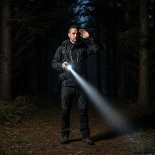 Afbeelding in Gallery-weergave laden, Lumen Pro - tactische zaklamp voor pure helderheid en veiligheid
